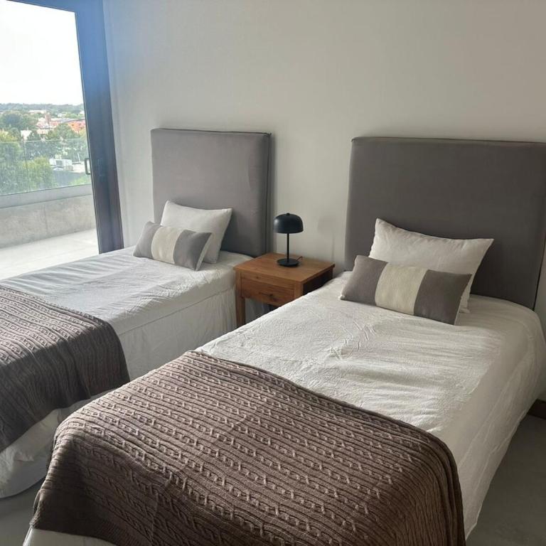 Departamento para familias numerosas - Three-Bedroom Apartment - 7