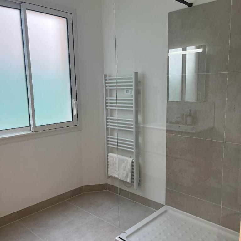 Charmant T1 en centre-ville de Juan Les Pins - Appartement 1 Chambre - 22