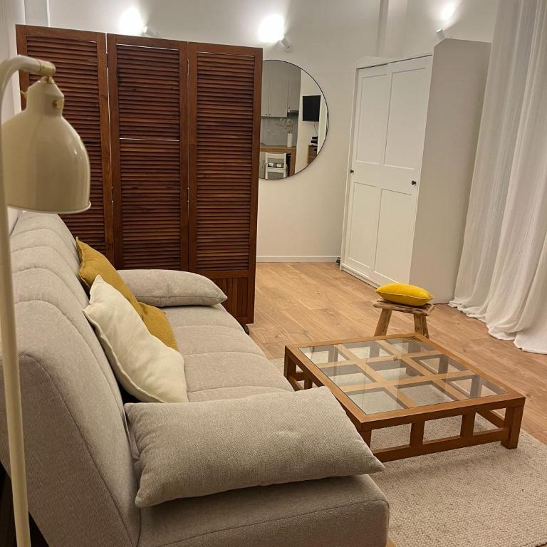 Charmant T1 en centre-ville de Juan Les Pins - Appartement 1 Chambre - 9