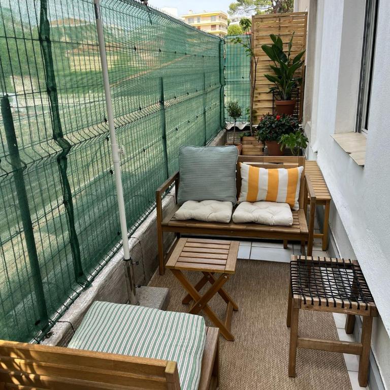 Charmant T1 en centre-ville de Juan Les Pins - Appartement 1 Chambre - 37