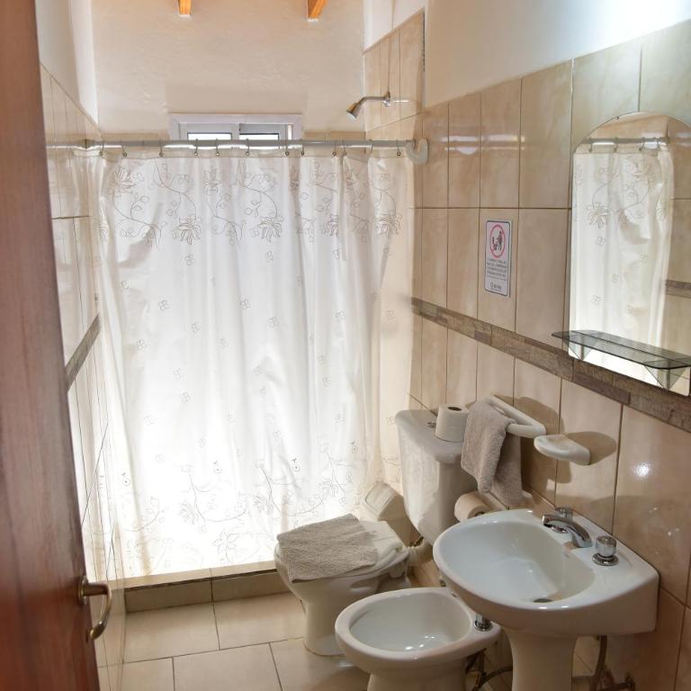 Departamento x dia viedma 6 CON COCHERA - Apartamento de 1 dormitorio - 5
