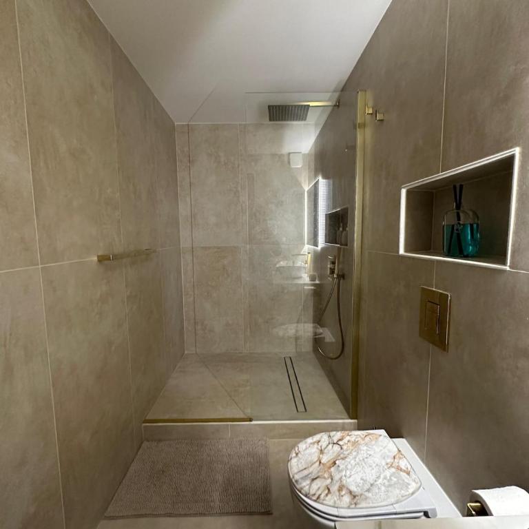 Dolce Casa Romana B Elegant Suite - Appartamento con 1 Camera da Letto - 20