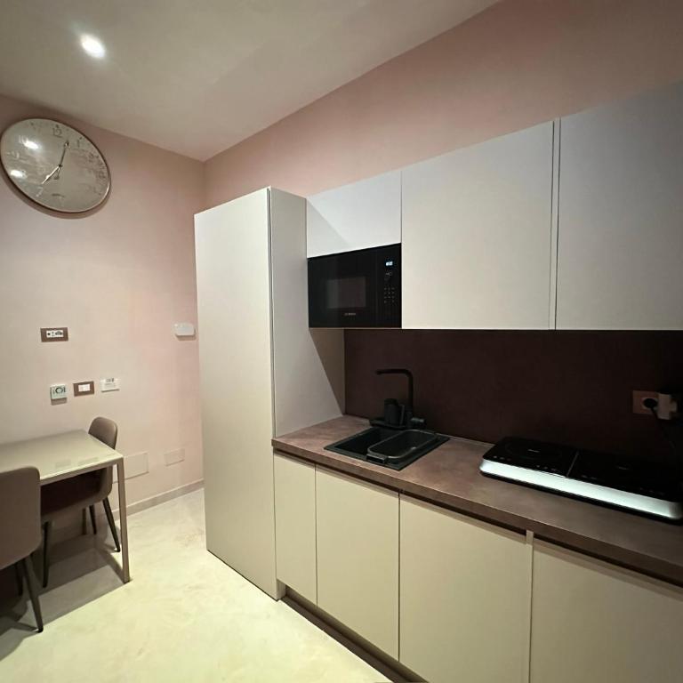 Dolce Casa Romana B Elegant Suite - Appartamento con 1 Camera da Letto - 23