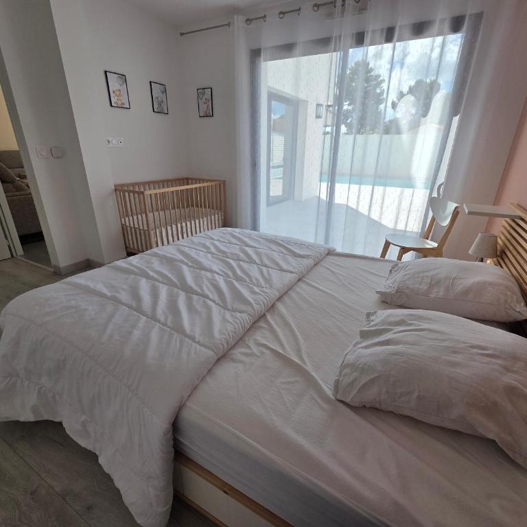 Villa neuve 130m² avec piscine chauffée, 4 chambres - FR-1-194-321 - Vacation Home - 9