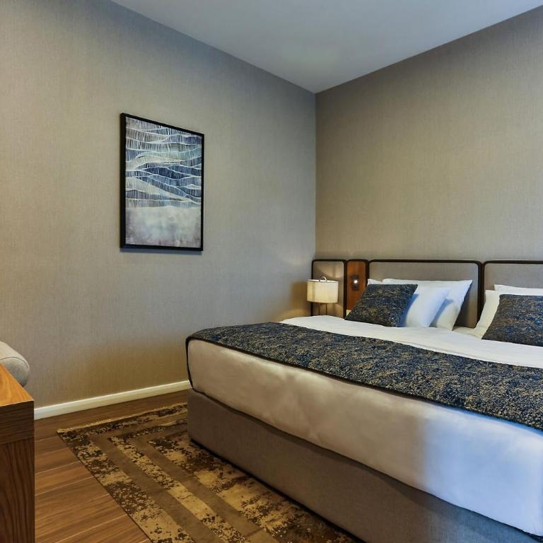 Hotel Harmony by Aycon - Deluxe Apartment - 4