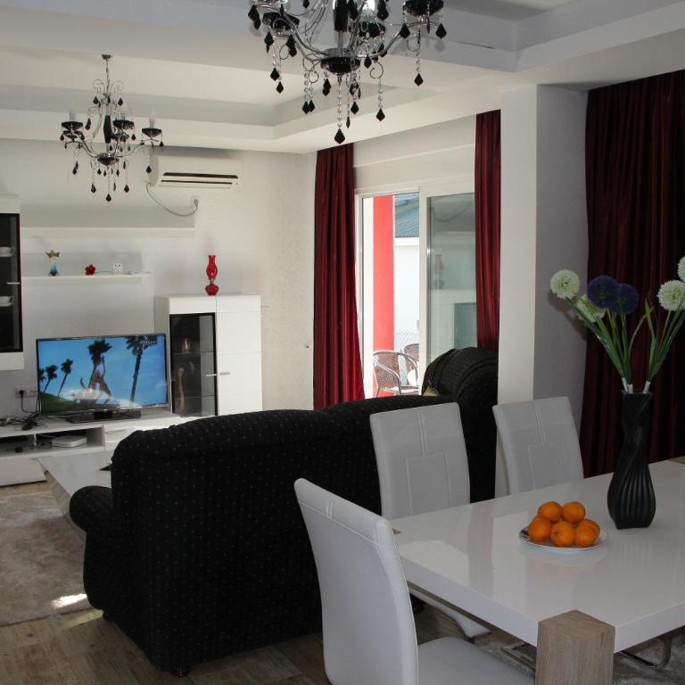 Apartments Amira - One-Bedroom Apartment - 3