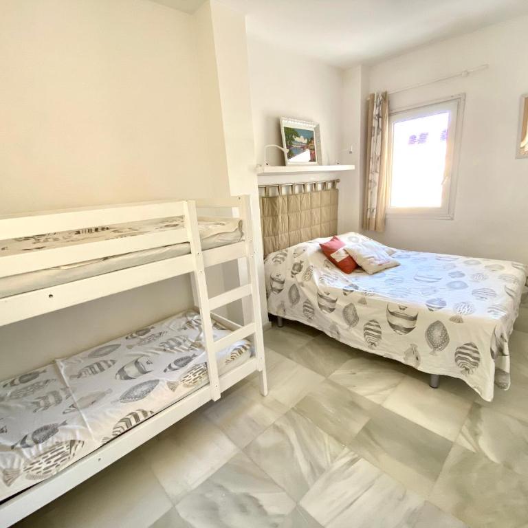 Excepcional vista al mar y piscina - Apartamento de 2 dormitorios - 11