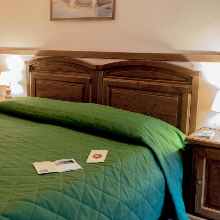 Hotel Monica - Triple Room - 5