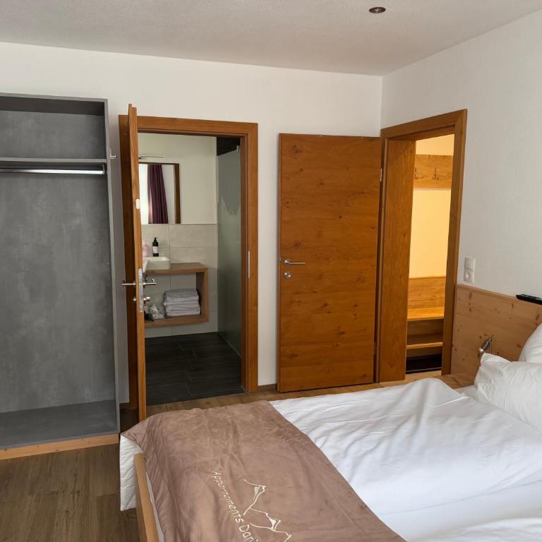 Appartements Danijela - Apartment mit Dusche - 12