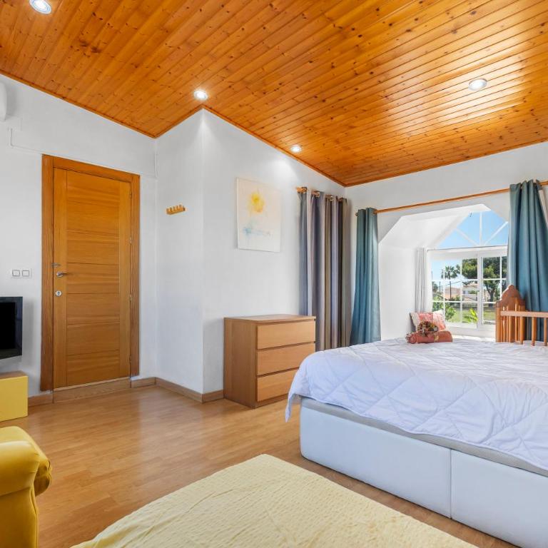 Beach Villa Pool, Sauna, Pool Table 13 Guests - Villa - 37