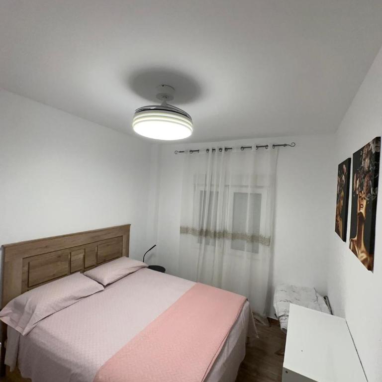 Happy Hideaway - Three-Bedroom Apartment - 23