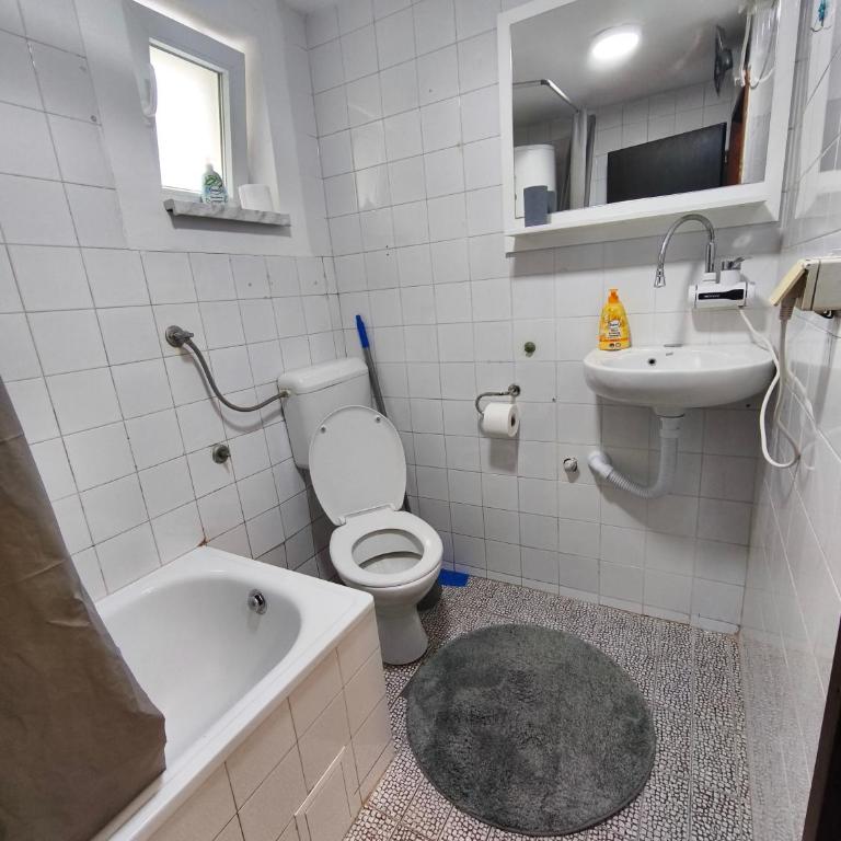 Apartman Jasmin - One-Bedroom Apartment - 17