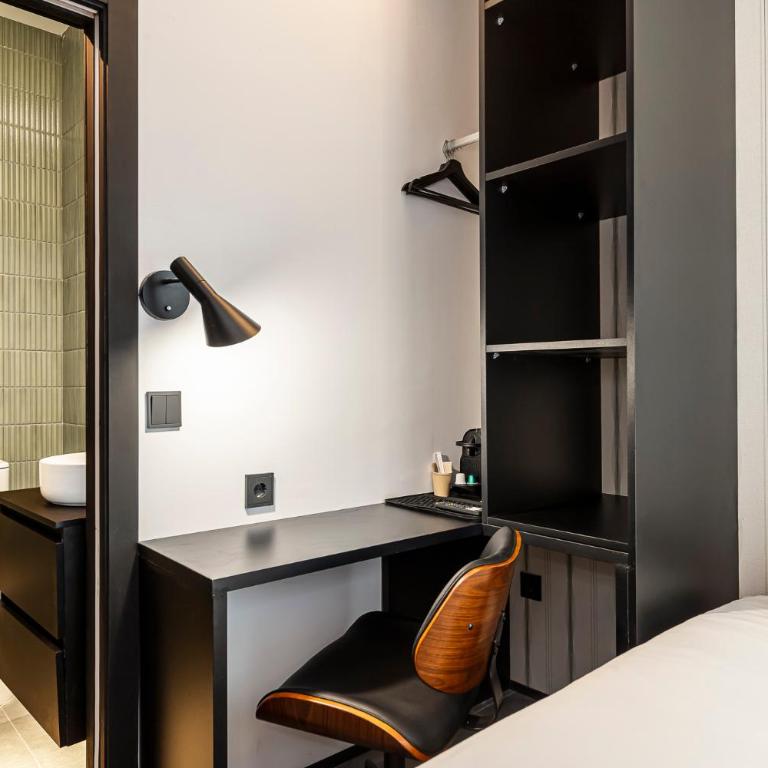 Queen's Chamberí Boutique - Alojamiento corta estancia - Single Room with Private Bathroom - 5