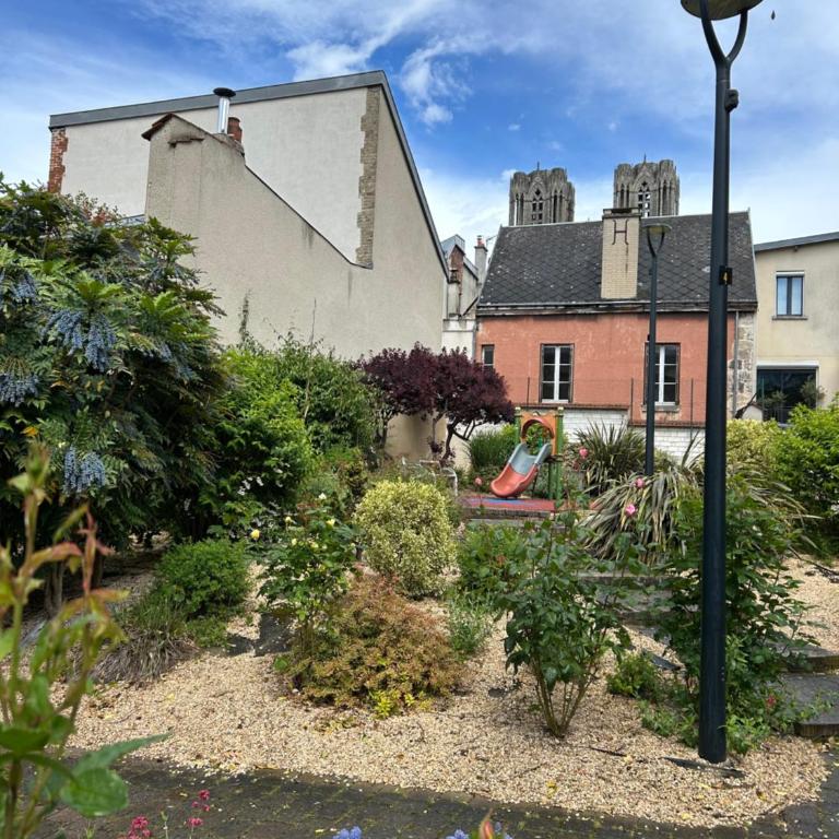 La Terrasse des Sacres au pied de la Cathédrale - Apartment mit 2 Schlafzimmern - 34