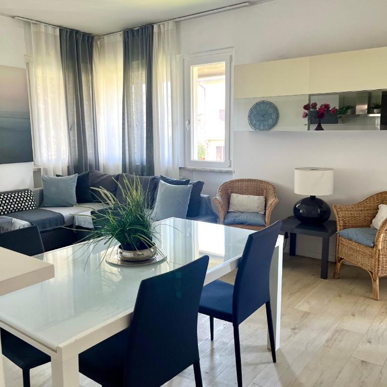 Family Livin' Sirmione Flats - Appartamento con 2 Camere da Letto - 2