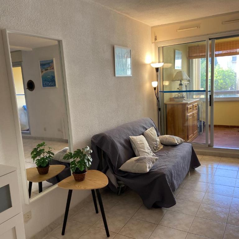 T1 Bandol Renécros 3 étoiles à 2 pas de la plus belle plage - Appartement - 5