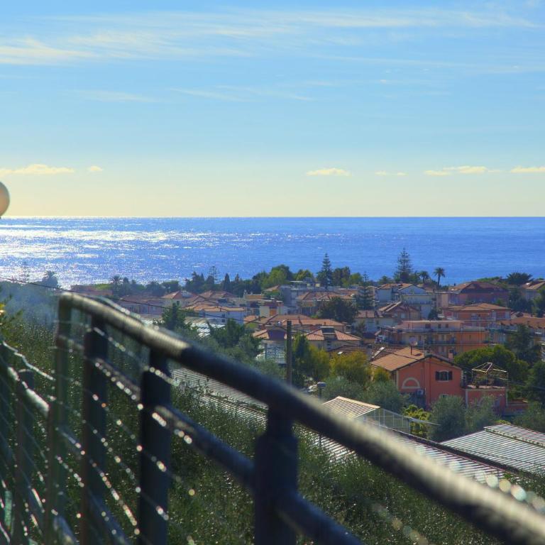 Casa Ilaria - Appartamento con Vista Mare - 2