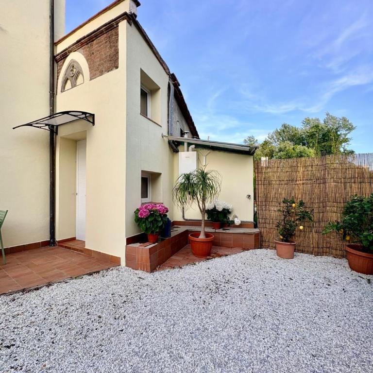 Lida - Two-Bedroom Apartment - 1