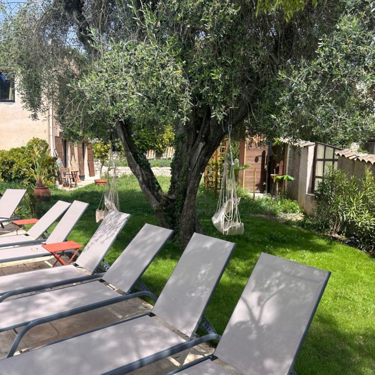Le clos de Vence - Studio - Vue sur Piscine - 11