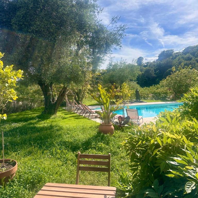 Le clos de Vence - Studio - Vue sur Piscine - 14