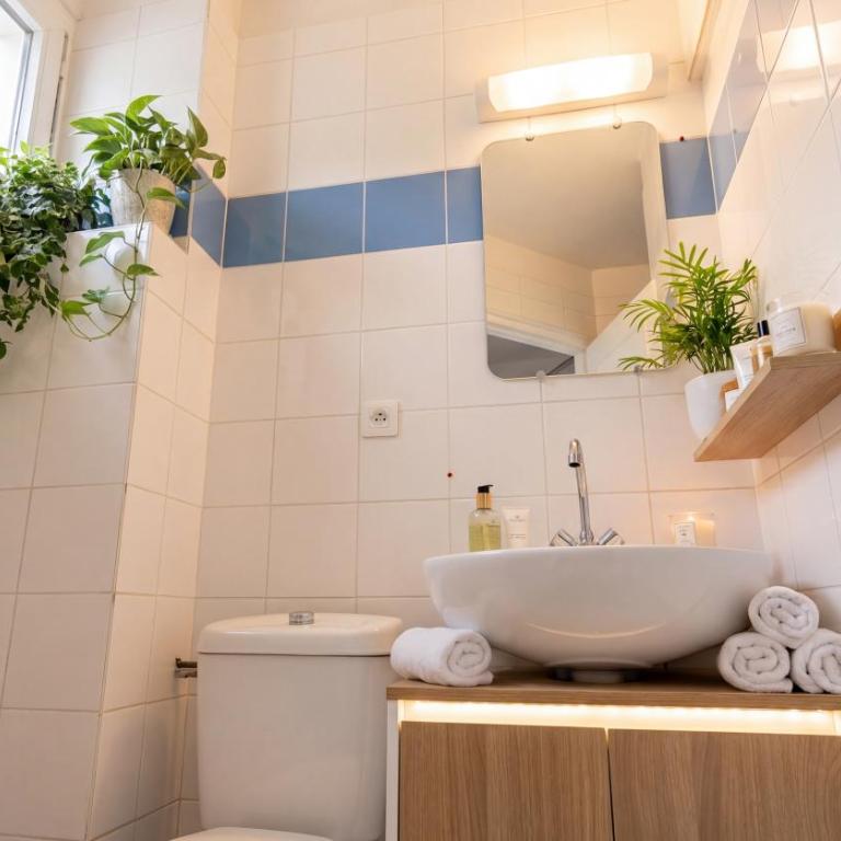 Verdant Oasis - proche du centre - Wifi gratuit - parking à proximité - Appartamento con 1 Camera da Letto - 16