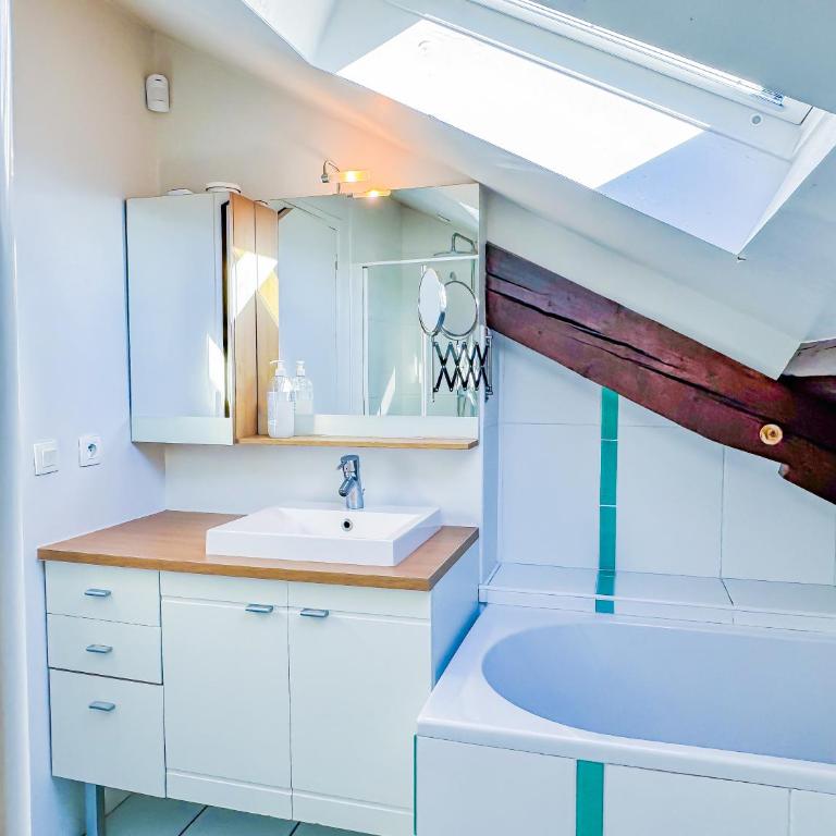 2 maisons pouvant accueillir 22 personnes - Maison de Vacances - 3