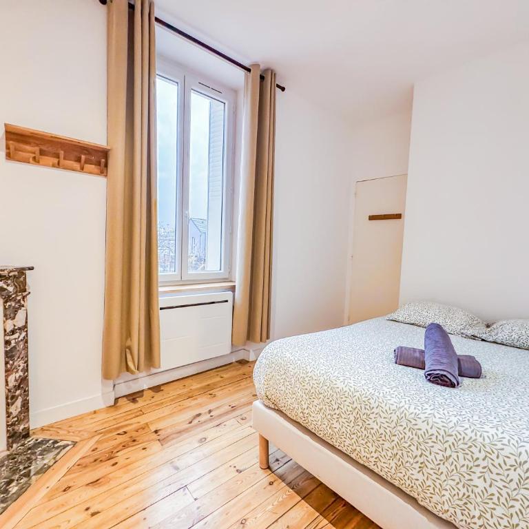 2 maisons pouvant accueillir 22 personnes - Maison de Vacances - 11