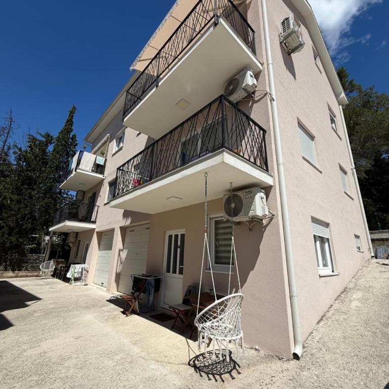 Studio apartman Holiday - Studio s Pogledom na Vrt - 2