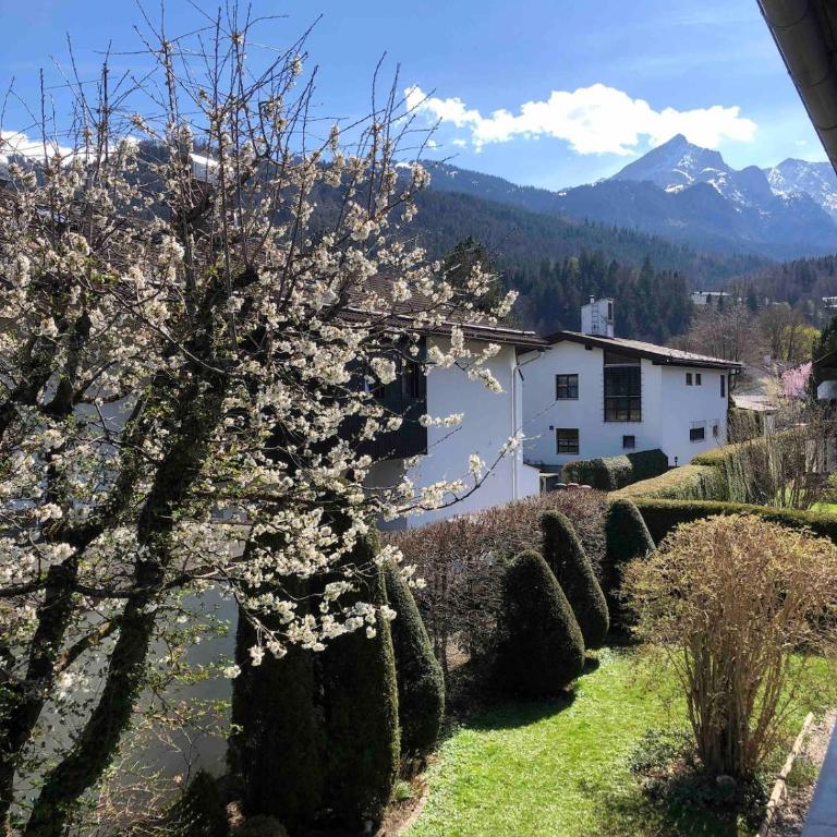 Alpsuite quiet, charming and very central - Appartamento con 2 Camere da Letto e Balcone - 2