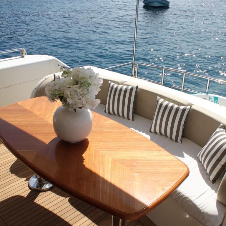 PALME Yacht - Cannes Port Canto - Pointe Croisette - Face à la Mer - Appartement - Vue sur Mer - 9