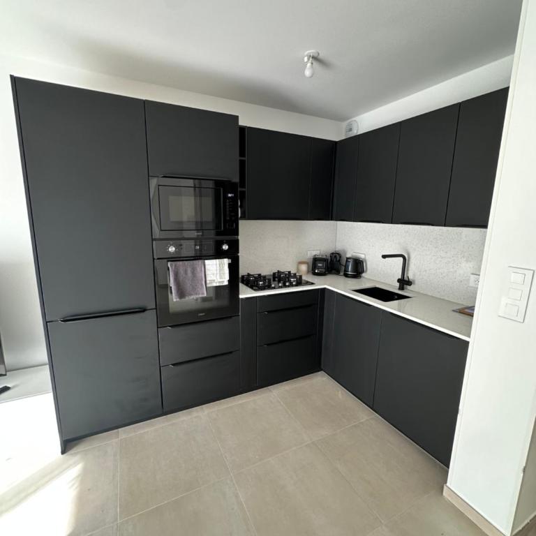 Suarina - One-Bedroom Apartment - 3