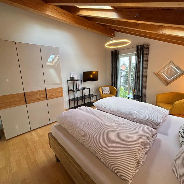 Landhaus am Bach - Doppelzimmer mit eigenem Bad - 3