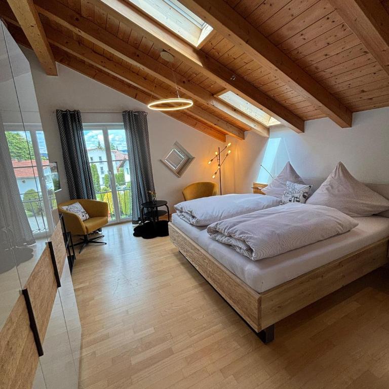 Landhaus am Bach - Doppelzimmer mit eigenem Bad - 4