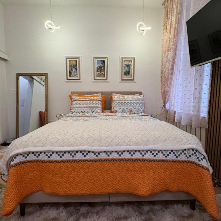 Apartment Begonia - One-Bedroom Apartment - 9