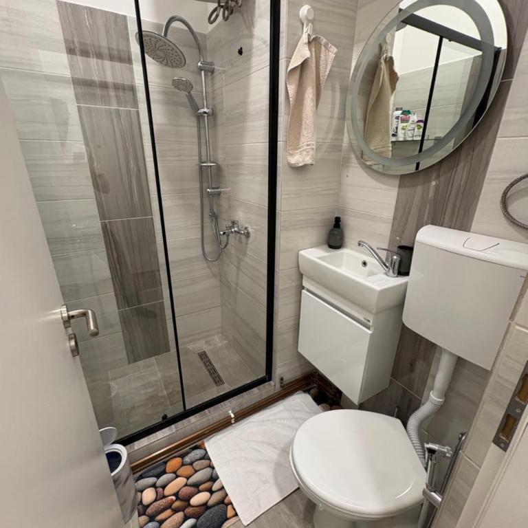 Apartment Begonia - One-Bedroom Apartment - 15