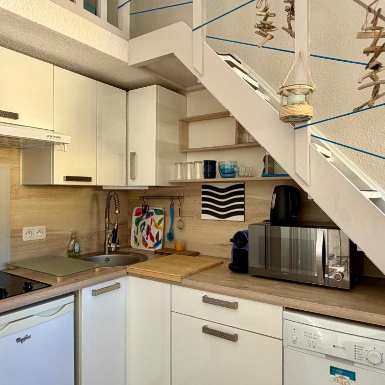 Appart 2 à 4 personnes Clim Wifi Terrasse Parking Mer - Appartamento Monolocale con 1 Letto Matrimoniale - 13