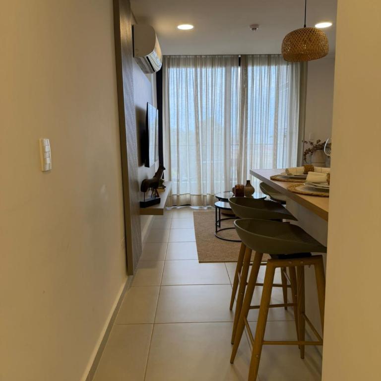 Bello apartamento en edificio Vivo Costanera Frente a la playa! Con Parking - One-Bedroom Apartment - 5