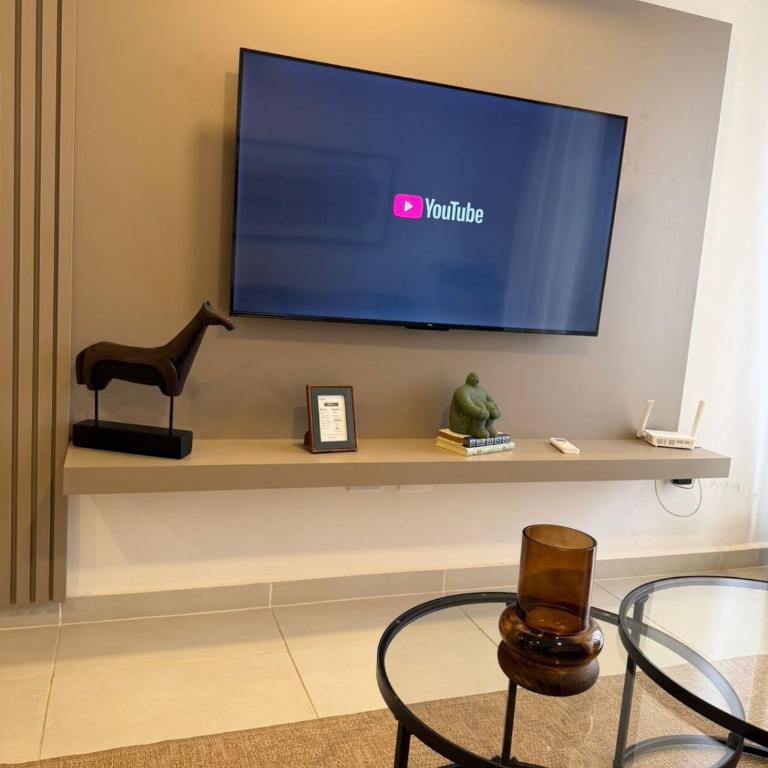 Bello apartamento en edificio Vivo Costanera Frente a la playa! Con Parking - One-Bedroom Apartment - 4