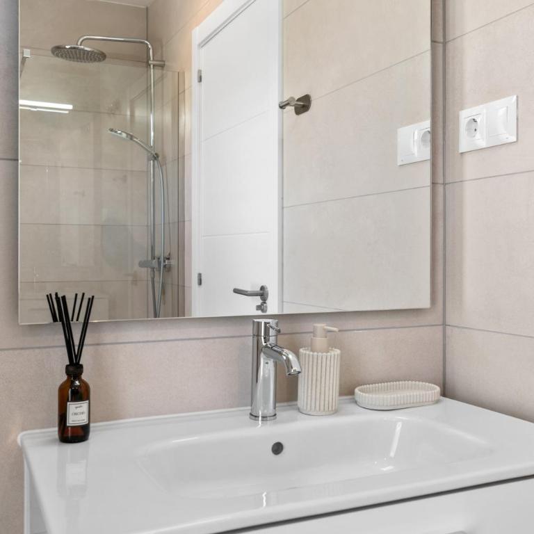 7 - Maison lumineuse avec petite piscine privee - Casa Vacacional de 3 dormitorios - 29