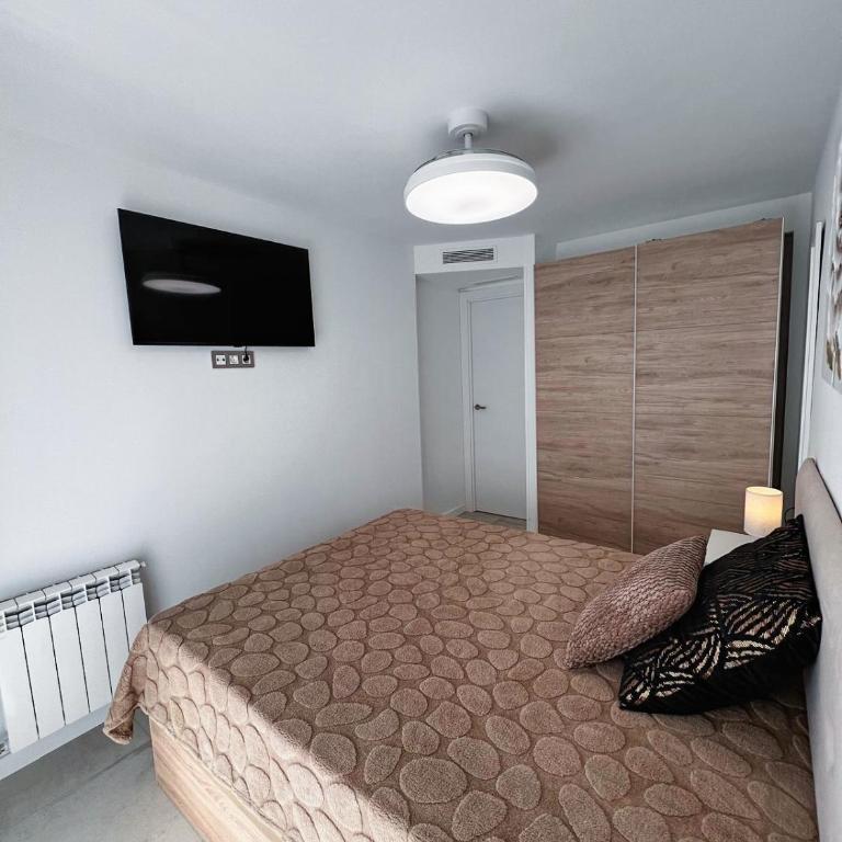 Apartamento Mauri Primera Línea del Mar - Three-Bedroom Apartment with Sea View - 12