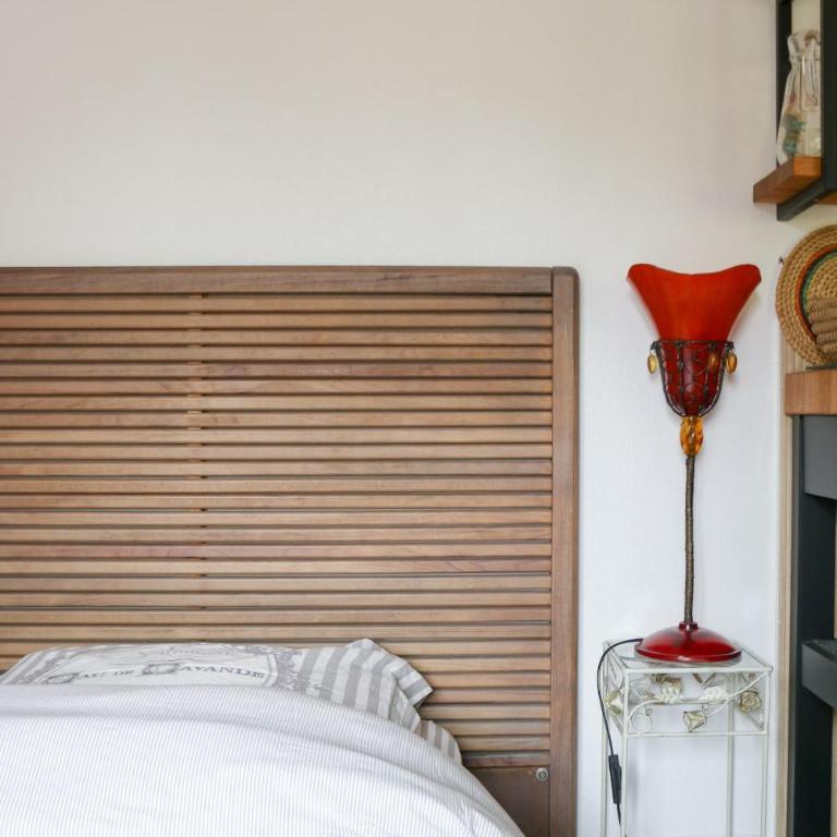 Charmant studio et jardin provencal à Saint-Cyr-sur-mer - Appartement 1 Chambre - 13
