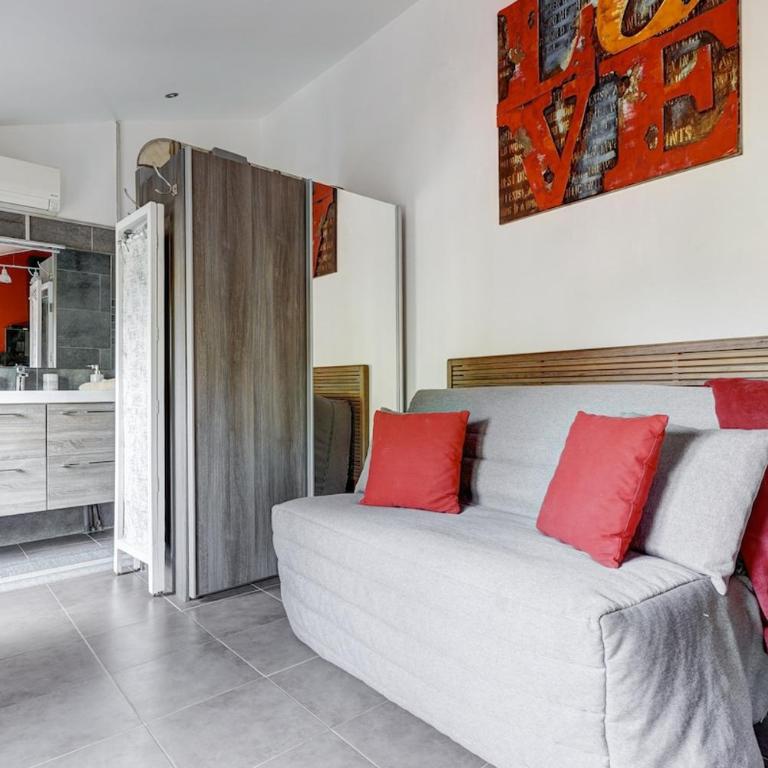 Charmant studio et jardin provencal à Saint-Cyr-sur-mer - Appartement 1 Chambre - 24