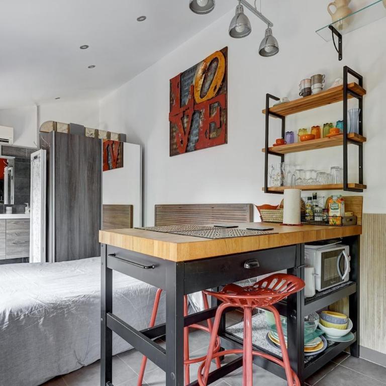 Charmant studio et jardin provencal à Saint-Cyr-sur-mer - Appartement 1 Chambre - 36