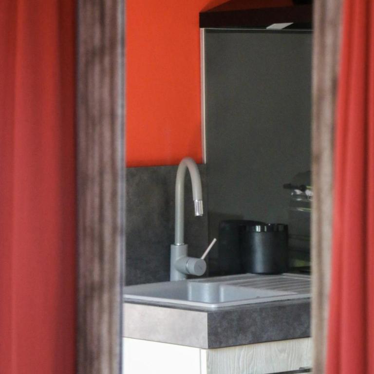 Charmant studio et jardin provencal à Saint-Cyr-sur-mer - Appartement 1 Chambre - 37