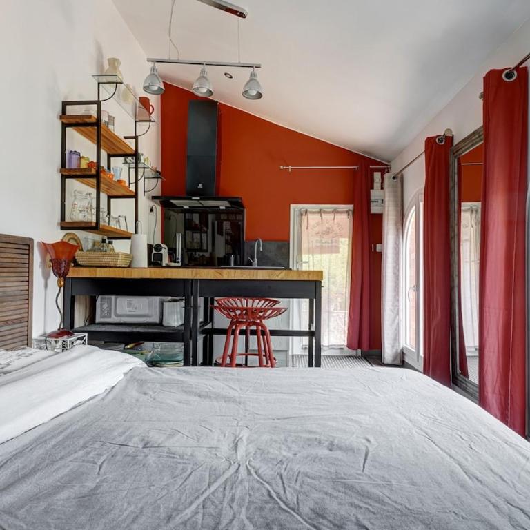 Charmant studio et jardin provencal à Saint-Cyr-sur-mer - Appartement 1 Chambre - 38
