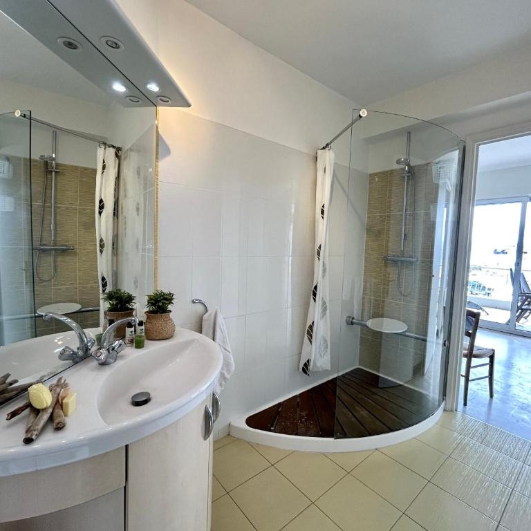SR140-303 Appt 2 pièces 4 couchages ST RAPHAEL - Appartamento con 1 Camera da Letto e Vista Mare - 3