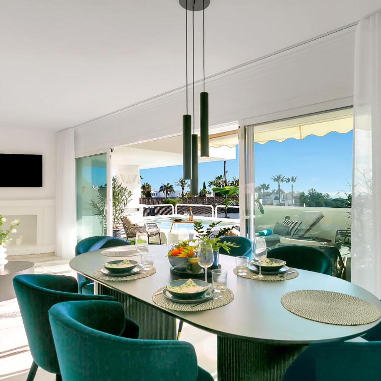 Modern Sea View Apt with Splash Pool in Calahonda - Habitación Individual - 3