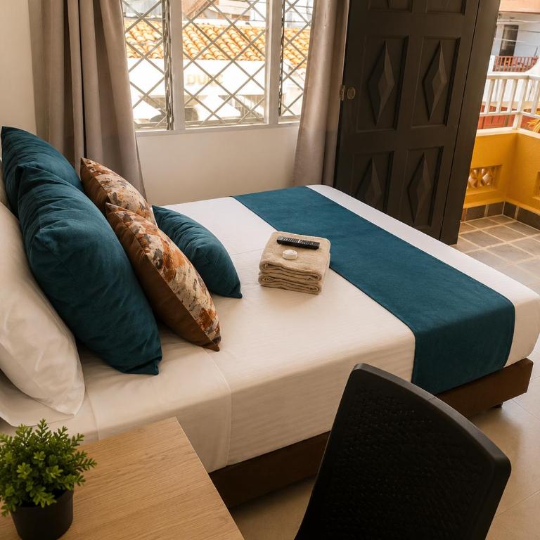 Hospedajes el Jardin - Habitación Doble con balcón - 8