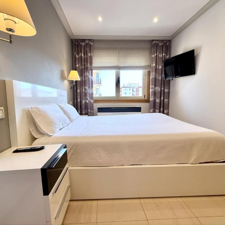 Mediterraneo Real Beach and Pool Cozy Apartment - Apartamento de 1 dormitorio - 14