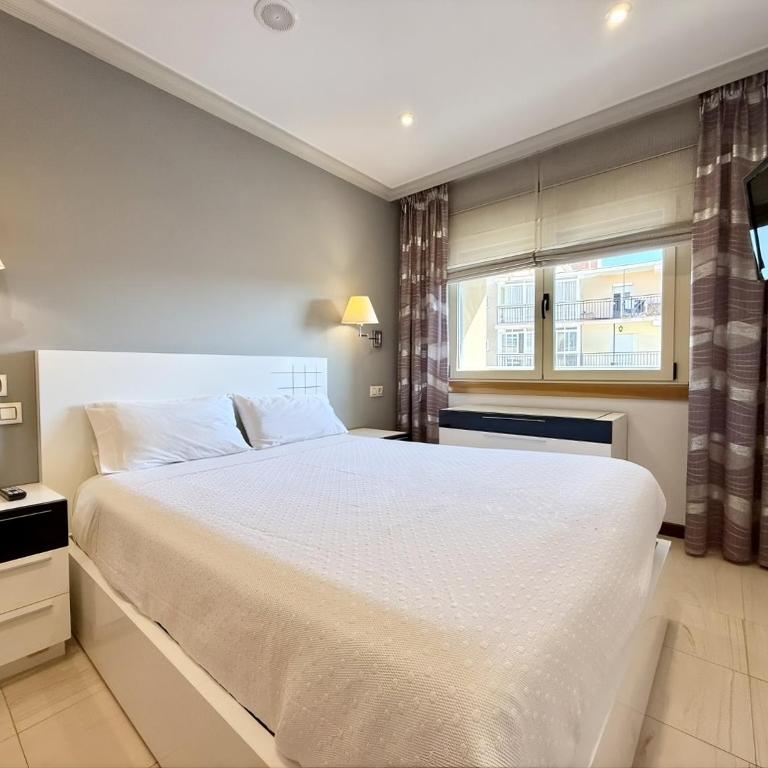 Mediterraneo Real Beach and Pool Cozy Apartment - Apartamento de 1 dormitorio - 13